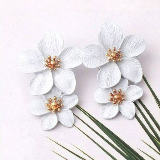 Thalia Blooms Florets Serene White Tiered Flower Earrings Gift Boxed