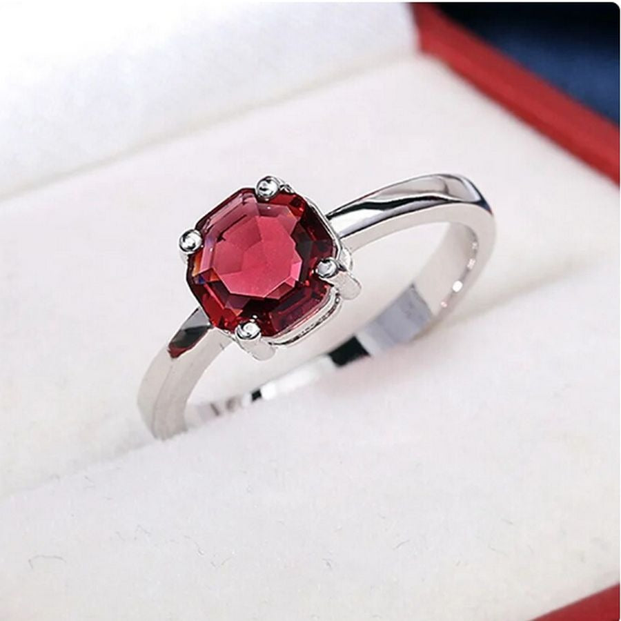 Cecilia Rose Womens Size 6 Red Octagon Crystal Silver Ring Gift Boxed